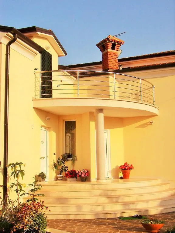 Apartments Sv. Pelegrin  Umag